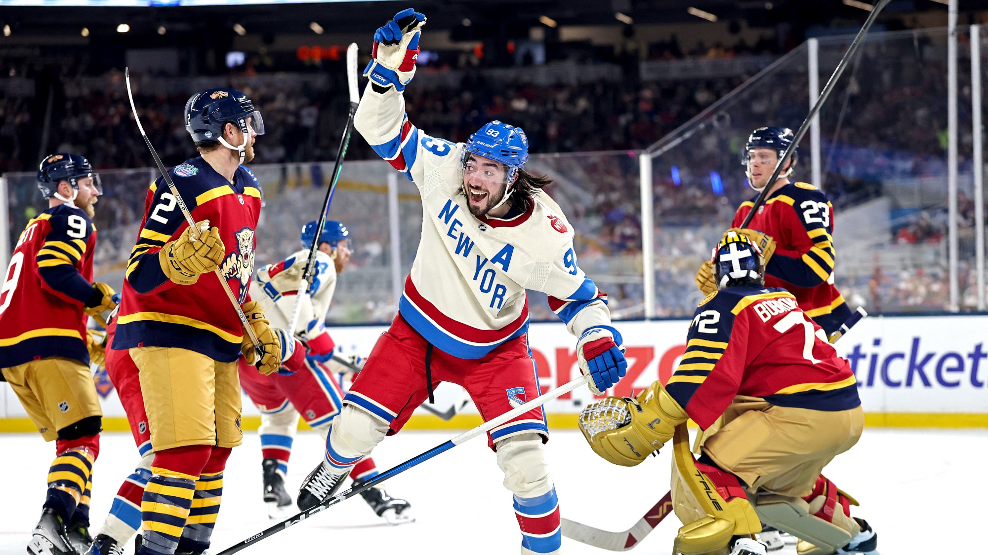NHL winter classic szabadtéri meccs florida panthers new york rangers Mika Zibanejad mesterhármas