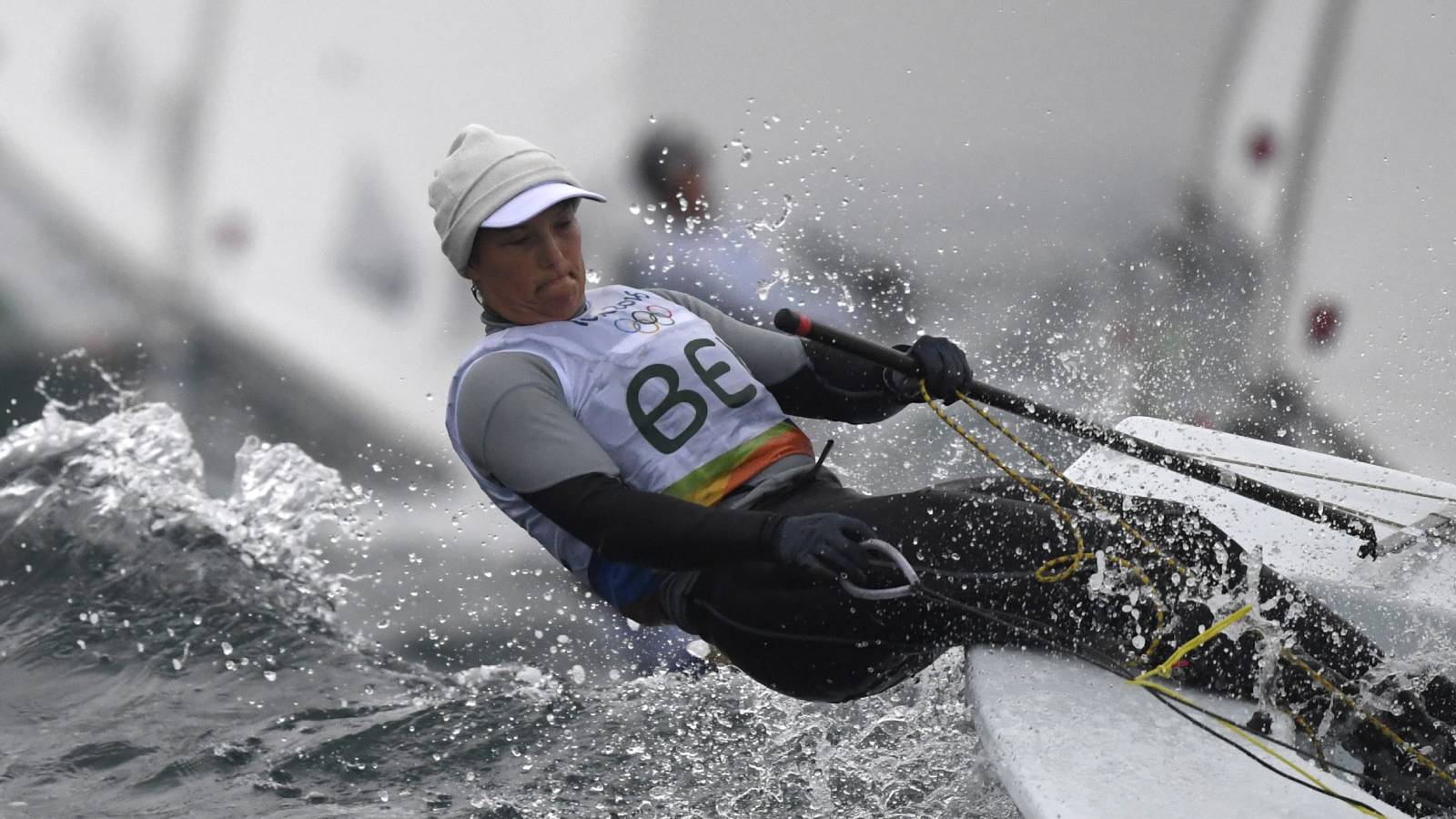 vitorlázás, szívbetegség Belgium's Evi van Acker competes in the Laser Radial Women sailing class on Marina da Gloria in Rio de Janerio during the Rio 2016 Olympic Games on August 10, 2016.