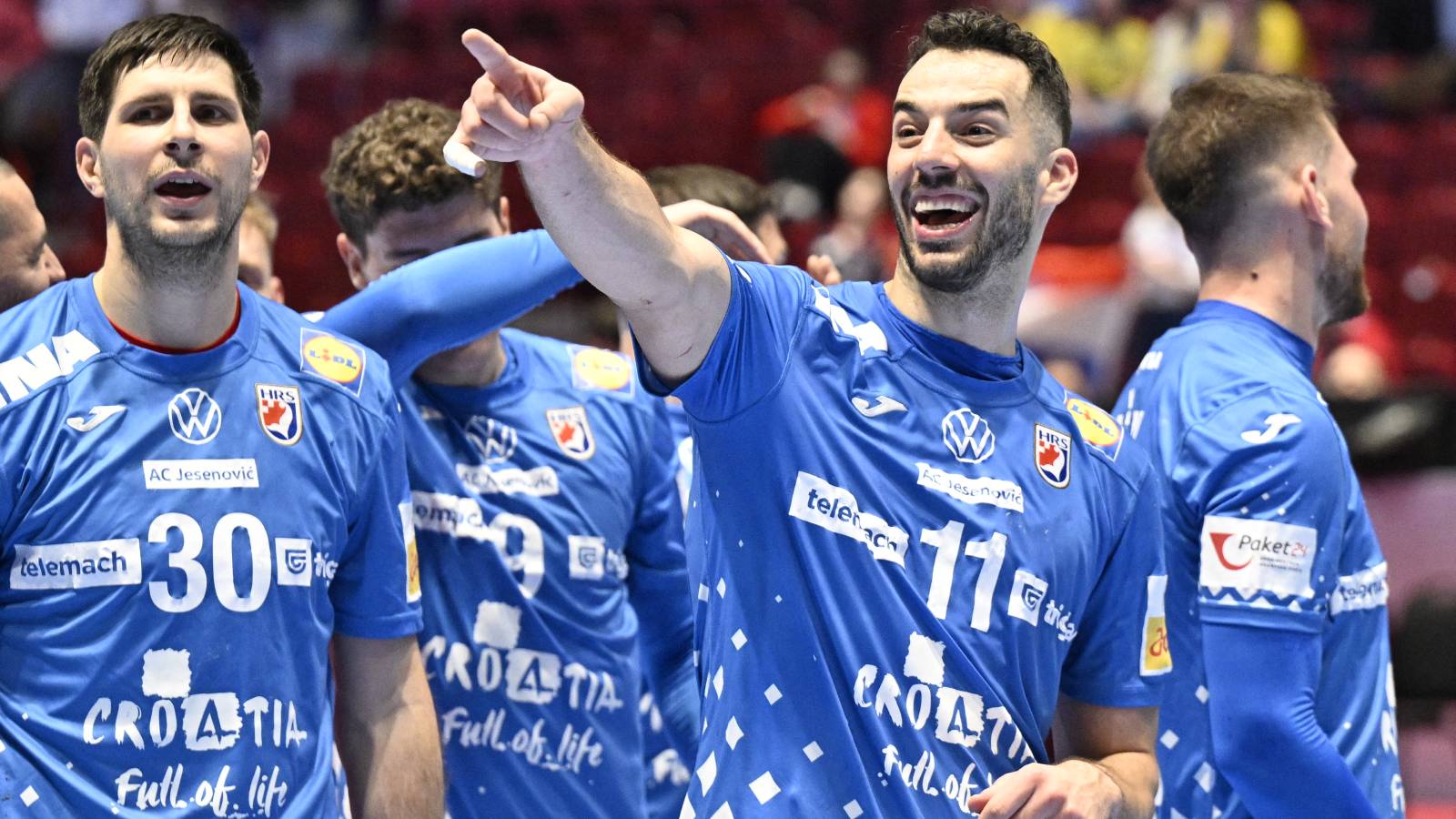 Croatia's Marko Mamic, Zvonimir Srna and Tin Lucin celebrate the victory over Switzerland after the 2026 EHF European Men's Handball Championship (the EHF Euro 2026) intermediate round match between Switzerland and Croatia at the Malmö Arena, in Malmö, Sweden, on January 25, 2026. Photo: Johan Nilsson / TT / Code 50090