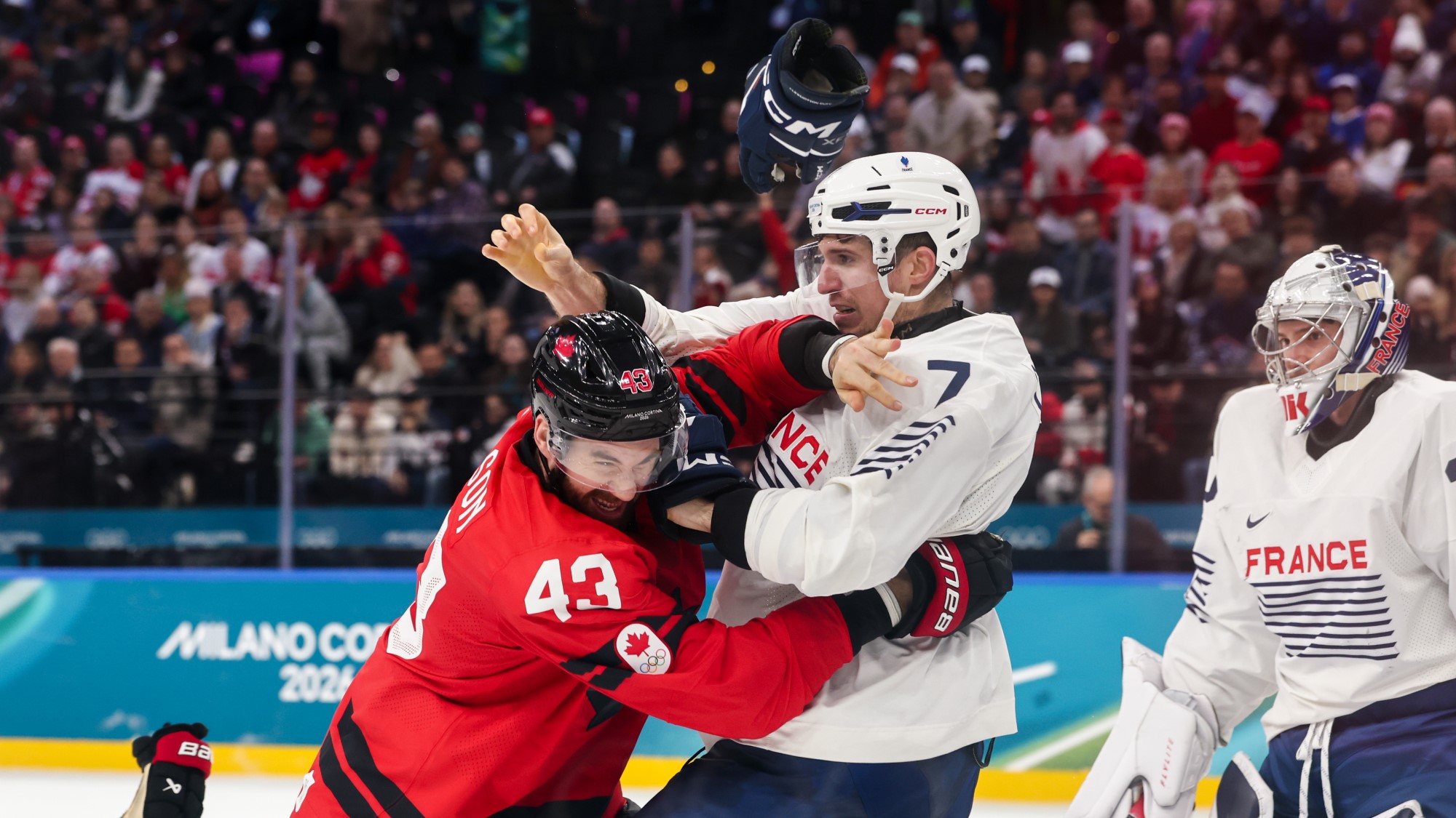Pierre Crinon verekedés olimpiai jégkorongtorna francia válogatott