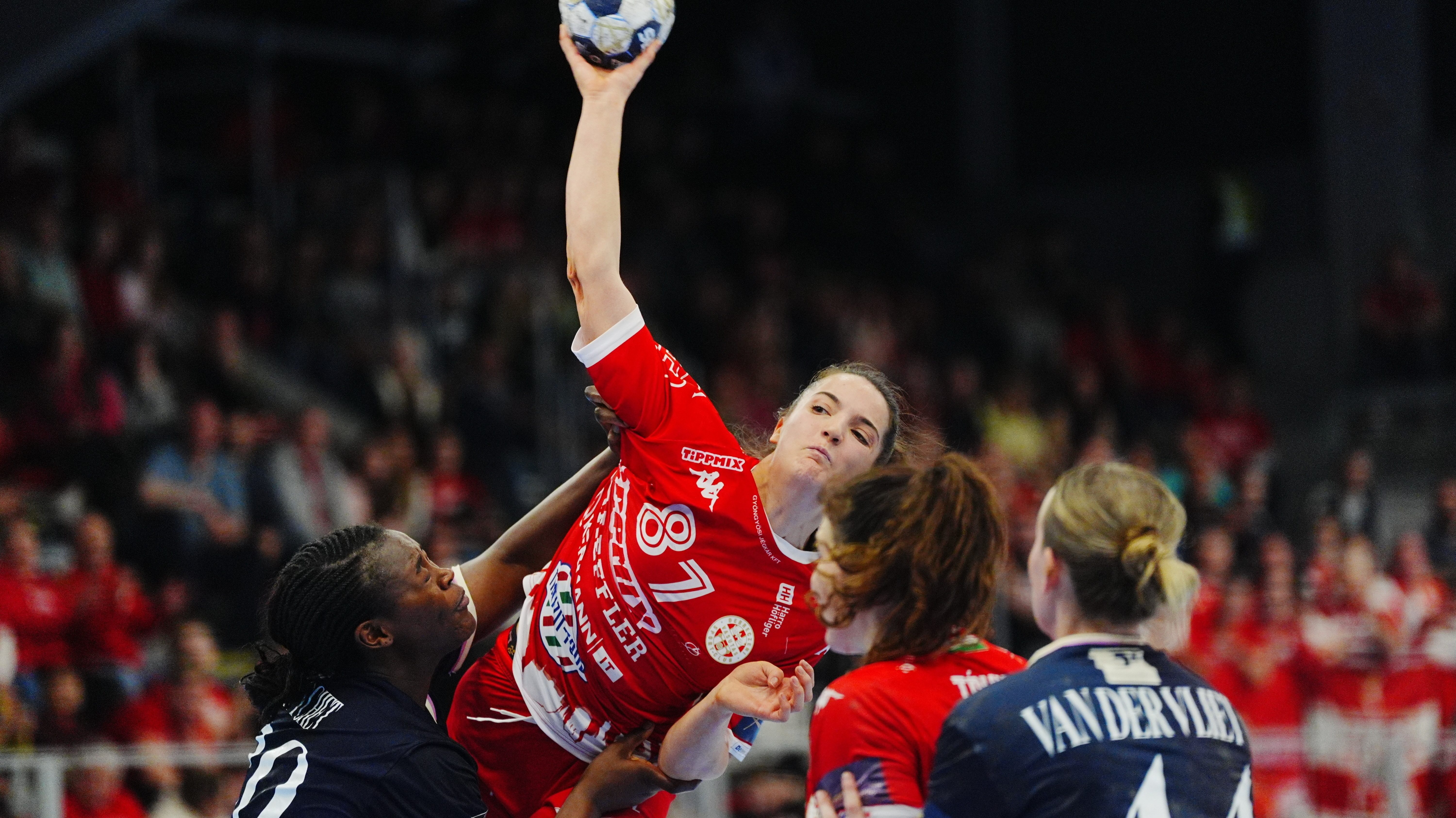 Szabó Nina az Odense elleni hazai BL-mérkőzésen.