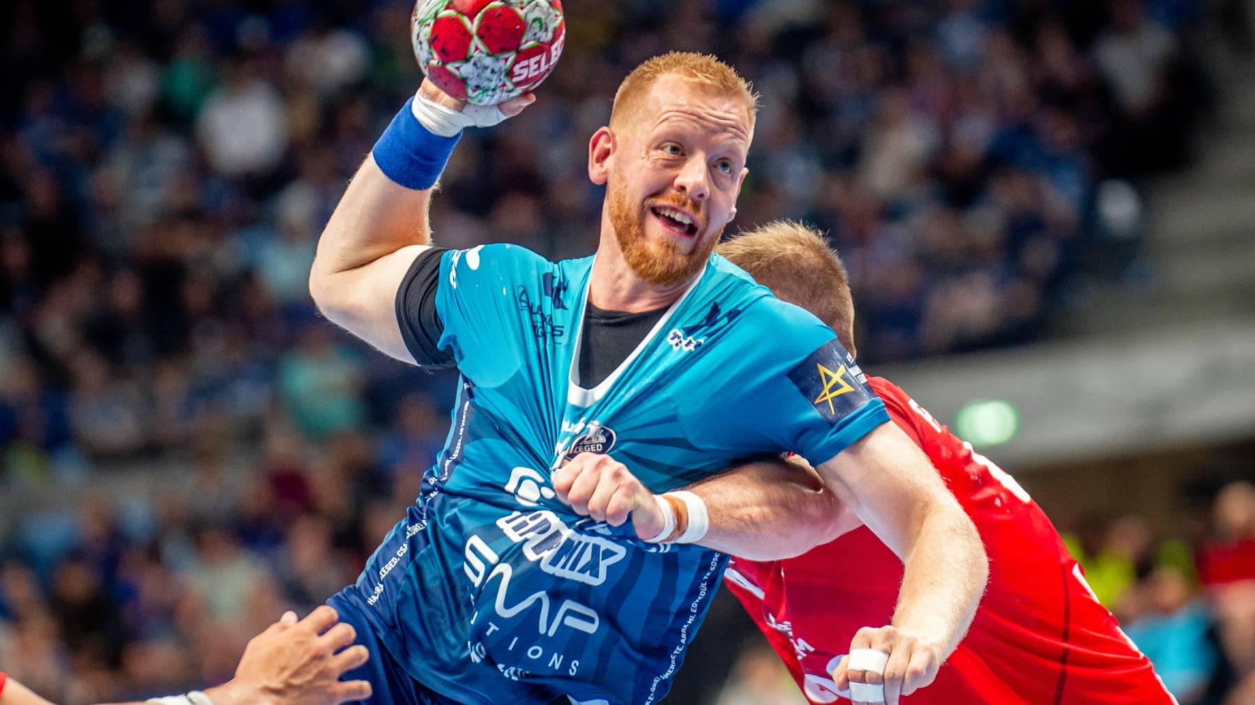 Jim Gottfridsson, az OTP Bank-Pick Szeged játékosa a férfi kézilabda NB I OTP Bank-Pick Szeged - One Veszprém HC mérkőzésén a szegedi Pick Arénában 2025. november 8-án. A címvédő Veszprém 32-31-re nyert.