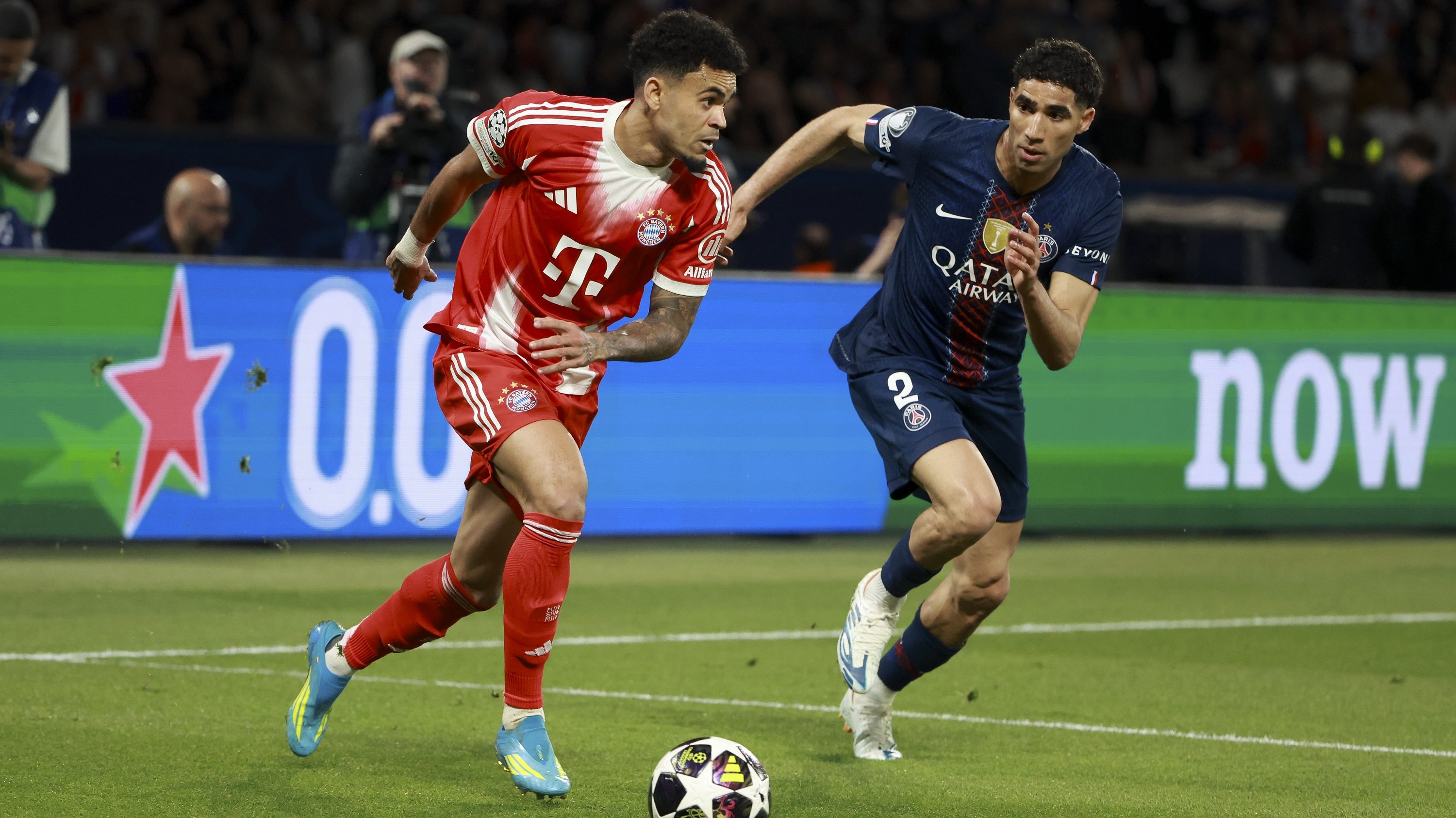 Díaz és Hakimi a PSG-Bayern München Bajnokok Ligája-elődöntőn.