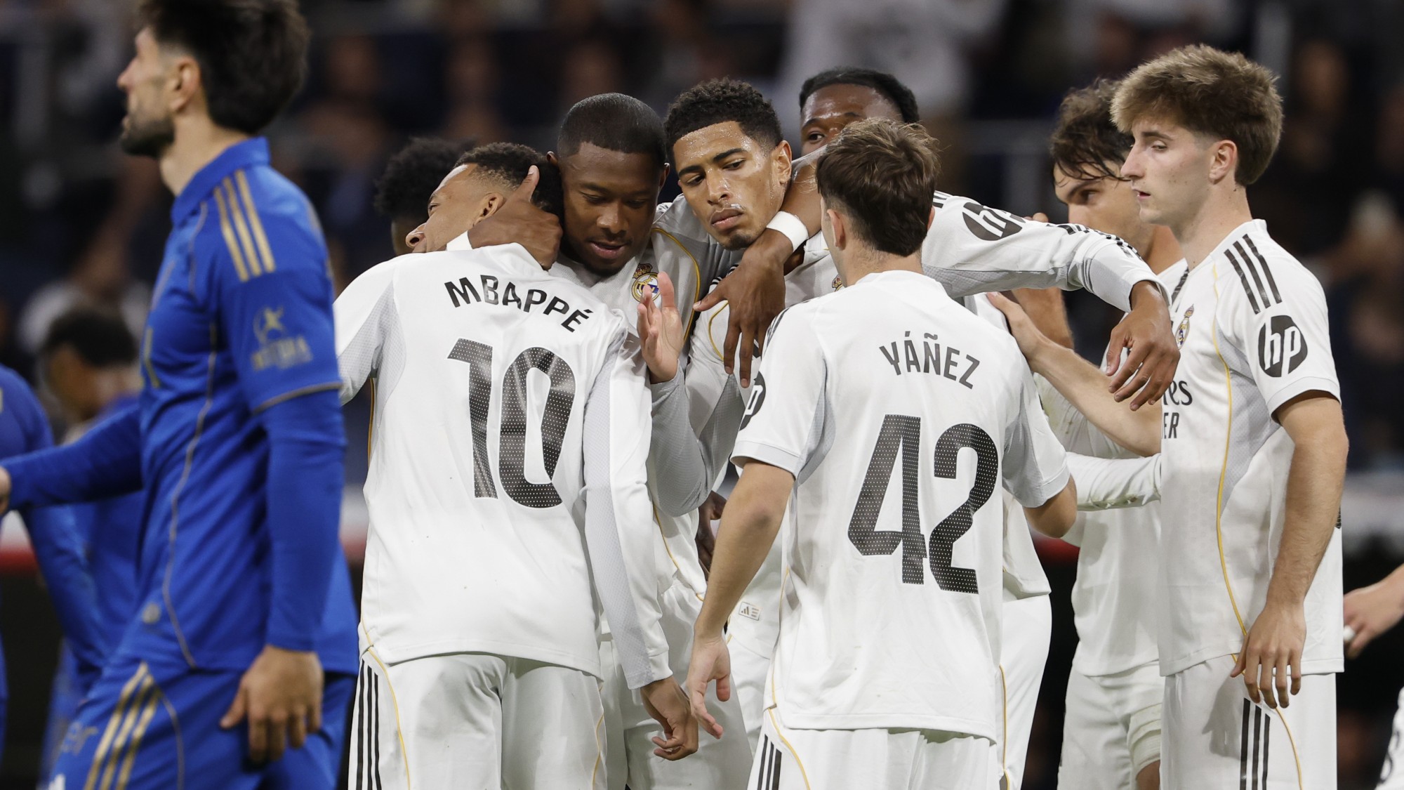 A Real Madrid játékosai az Oviedo elleni mérkőzésen.