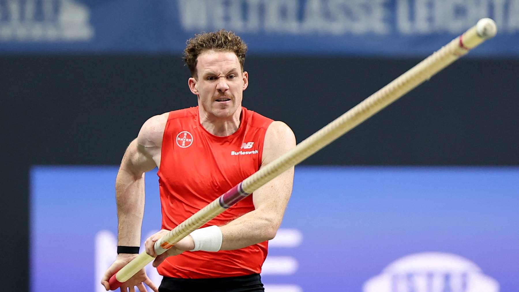 06 March 2026, Berlin: Athletics/indoor: Meeting, ISTAF Indoor in the Uber Arena Berlin, pole vault men, Torben Blech (Germany) in action. Photo: Andreas Gora/dpa