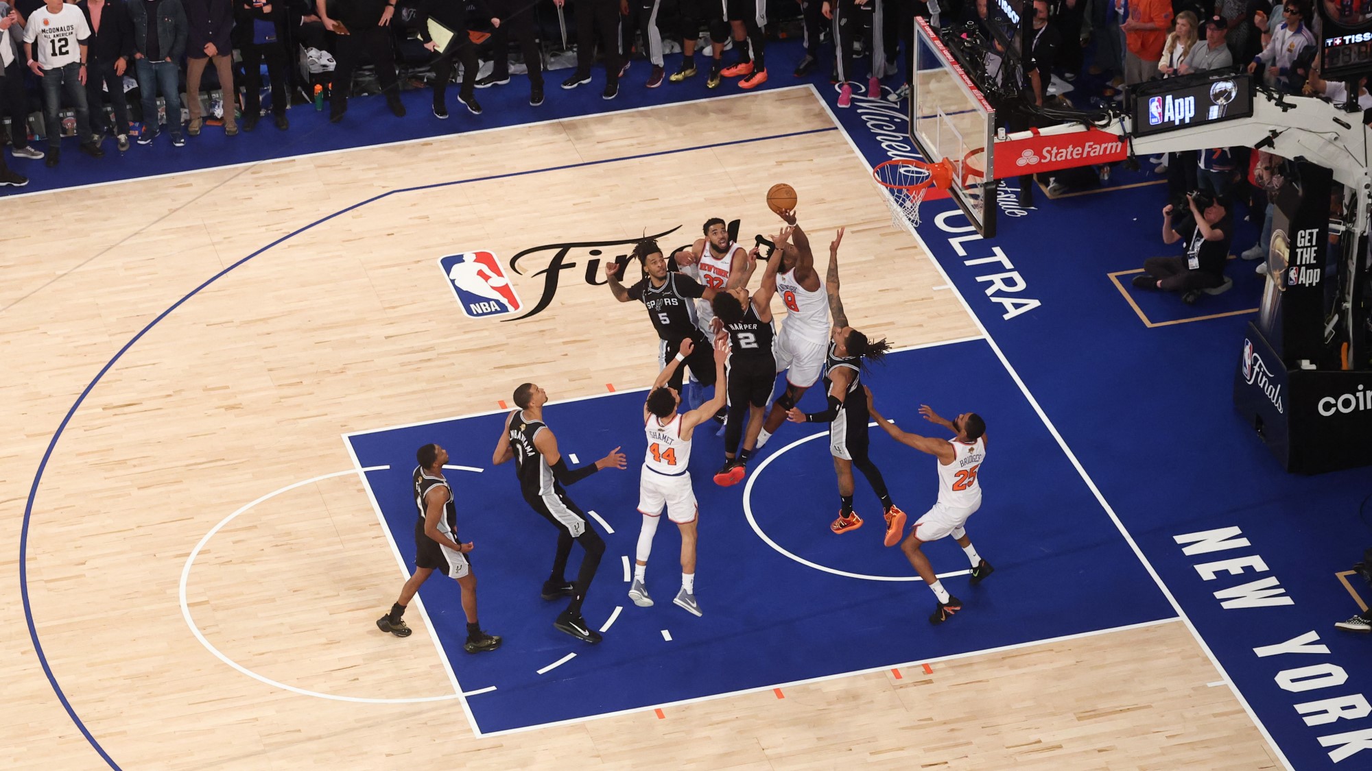 nba döntő 4. mérkőzés new york knicks san antonio spurs történemi fordítás