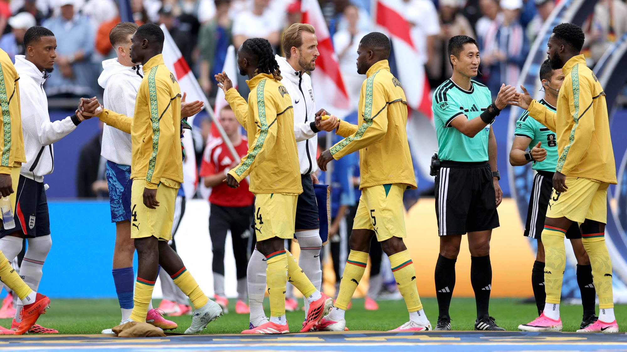 foci vb 2026 anglia ghána thomas partey djed spence elmaradt kézfogás