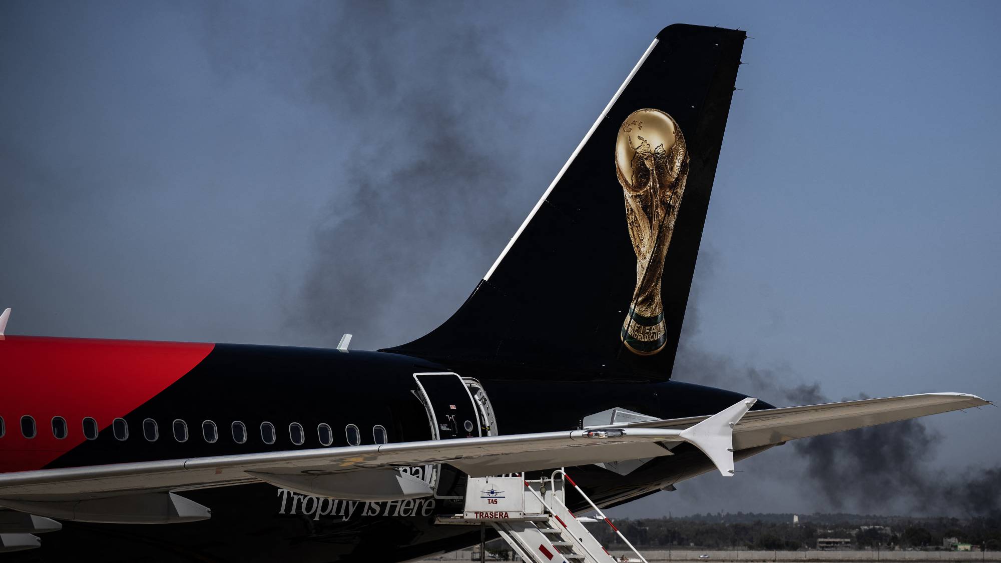 View of the tail wing of the plane that transported the World Cup trophy to Mexico City as part of a tour on February 27, 2026.