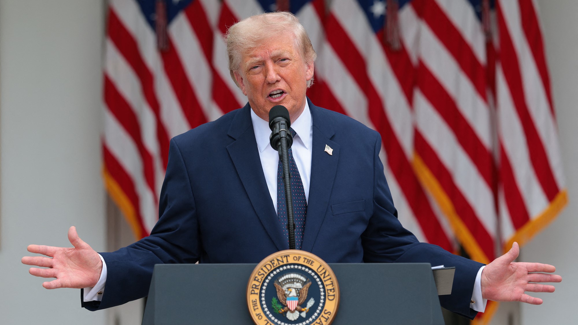 foci vb 2026 folarin balogun felmentés donald trump gianni infantino
