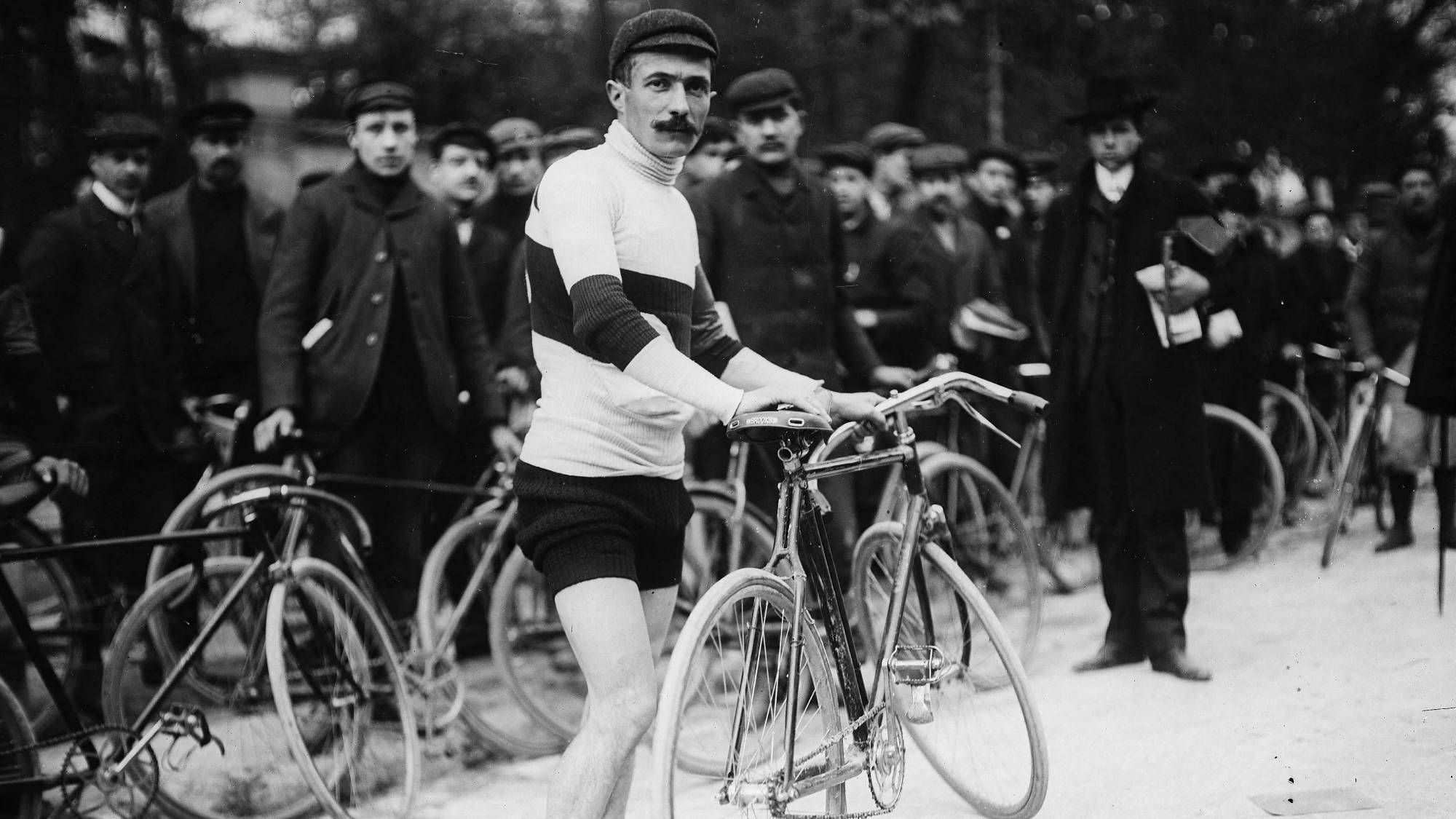 Tour de France 1905. René Pottier (1879-1907), French racing cyclist. (Photo by Maurice-Louis Branger / Roger-Viollet via AFP)