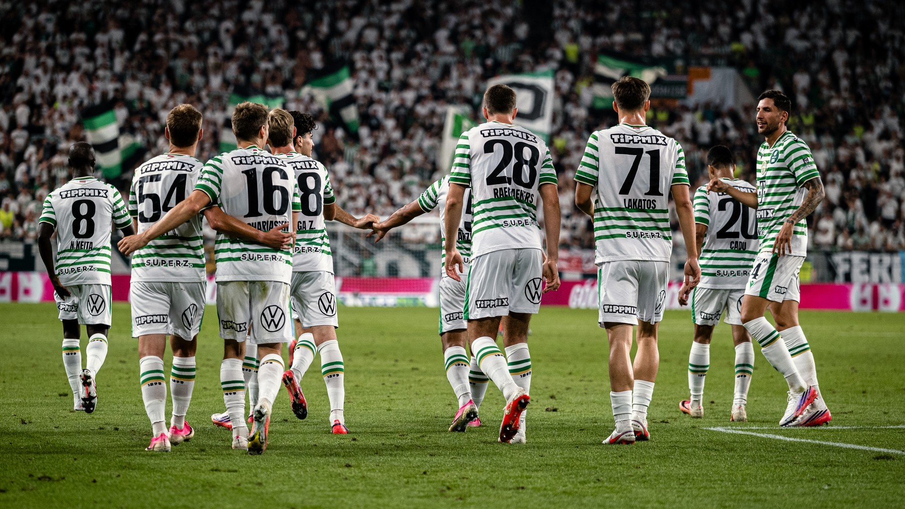 A Ferencváros játékosai a Trabzonspor elleni mérkőzésen.