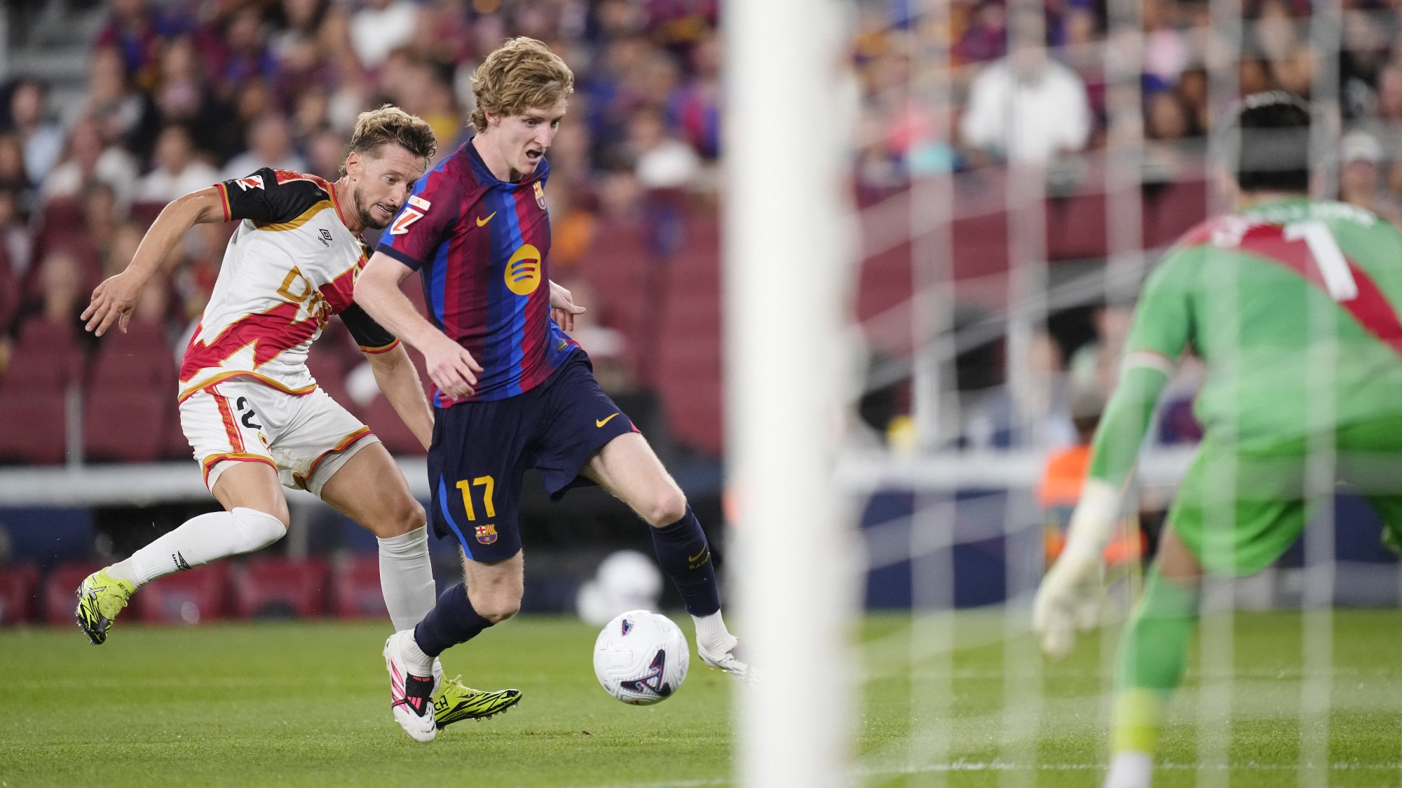 Anthony Gordon a Barca-drukkerek új kedvence.