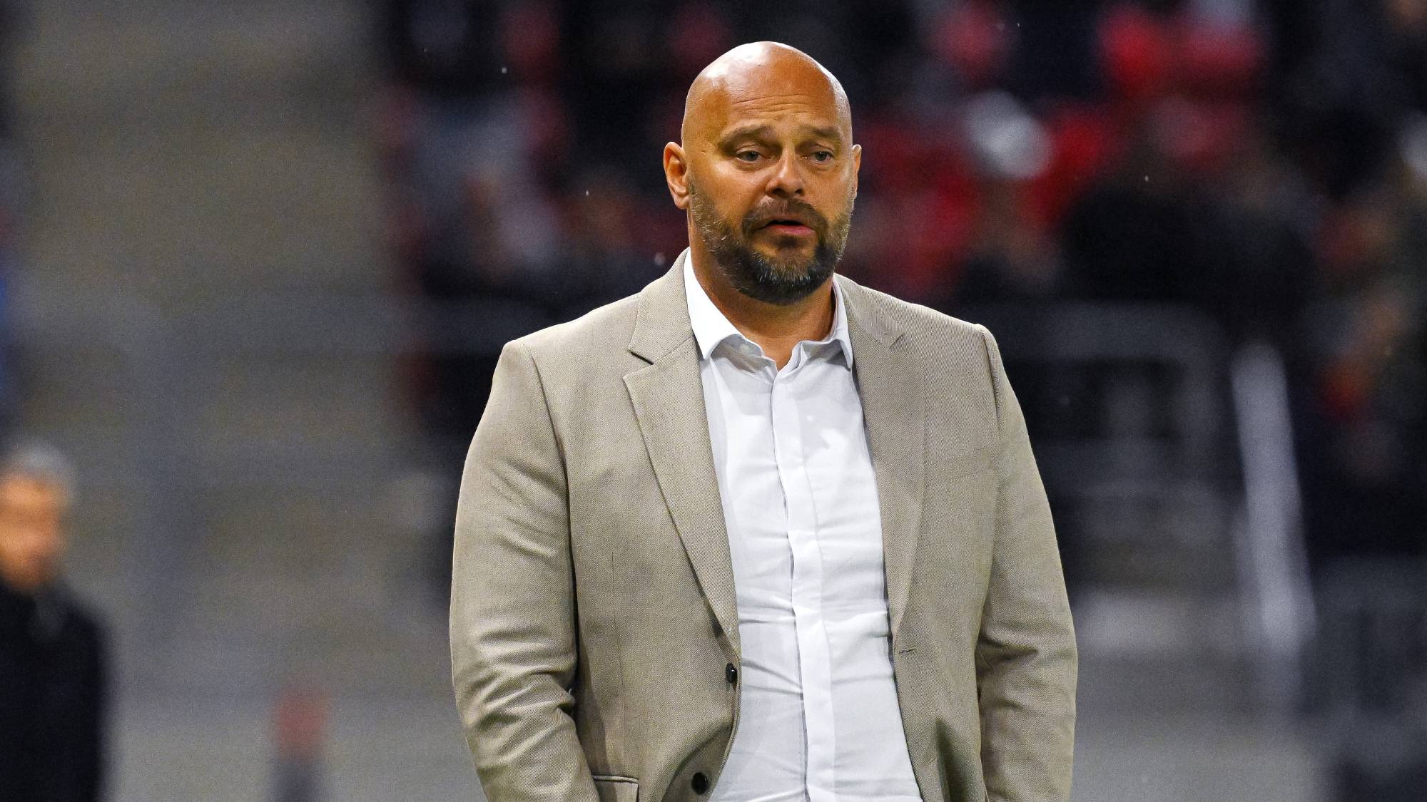 Feczkó Tamás, a Budapest Honvéd vezetőedzője a labdarúgó MOL Magyar Kupa elődöntőjében játszott Budapest Honvéd FC - Zalaegerszegi TE FC mérkőzésen a Bozsik Arénában 2026. április 21-én.