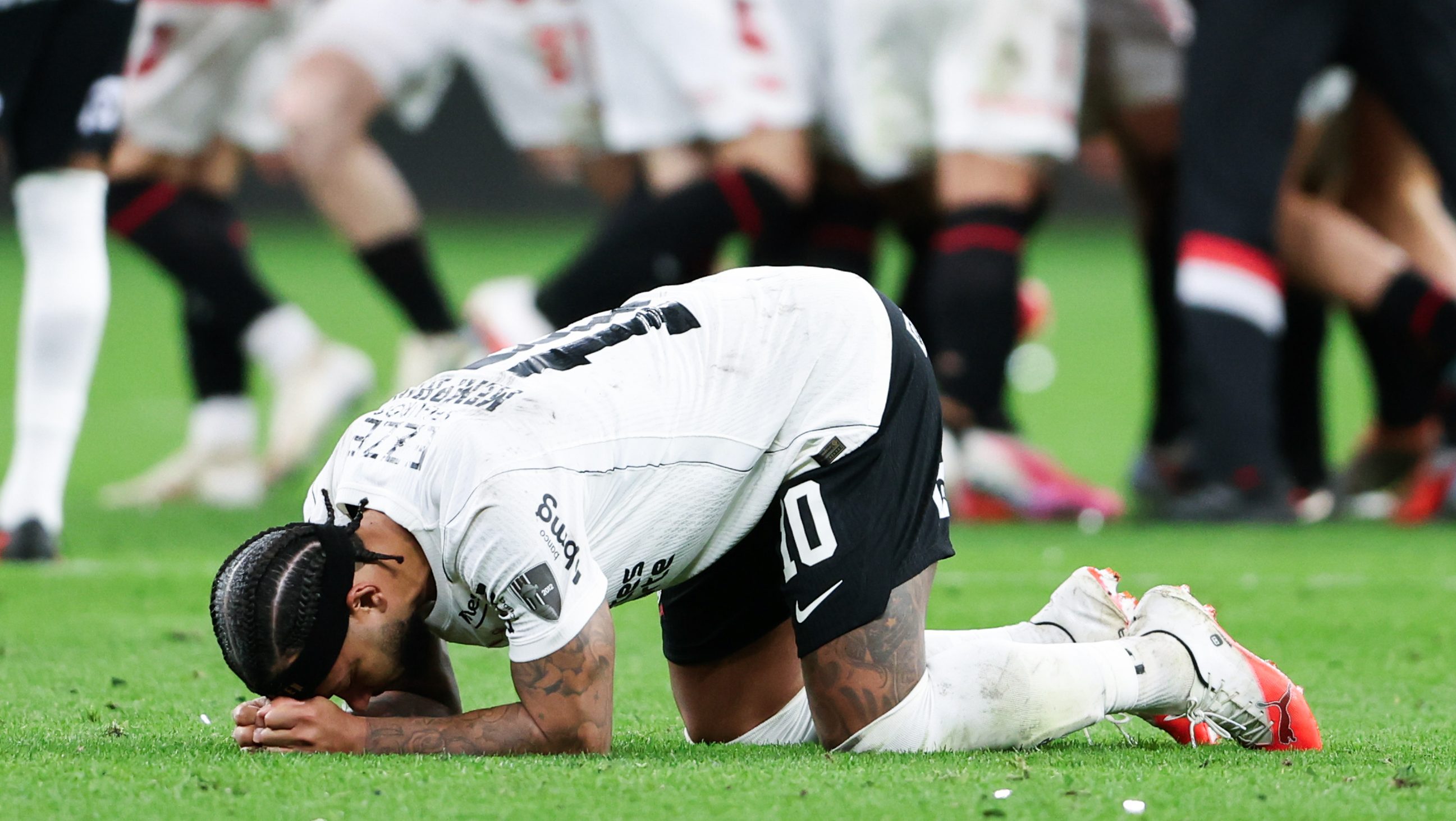 Memphis Depay a Corinhtians-Estudiantes mérkőzés után.