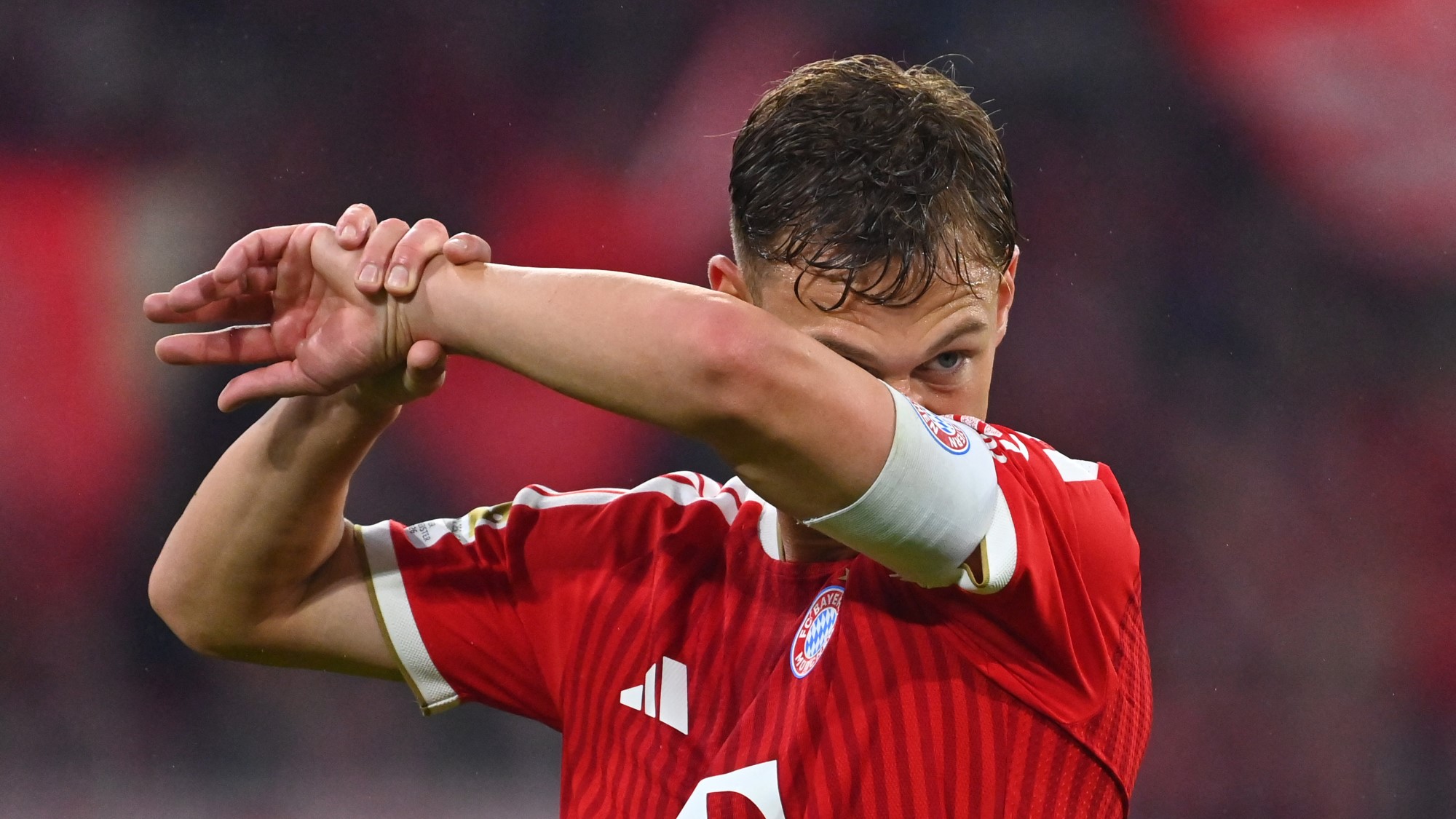 joshua kimmich családi gyász bayern arsenal bl