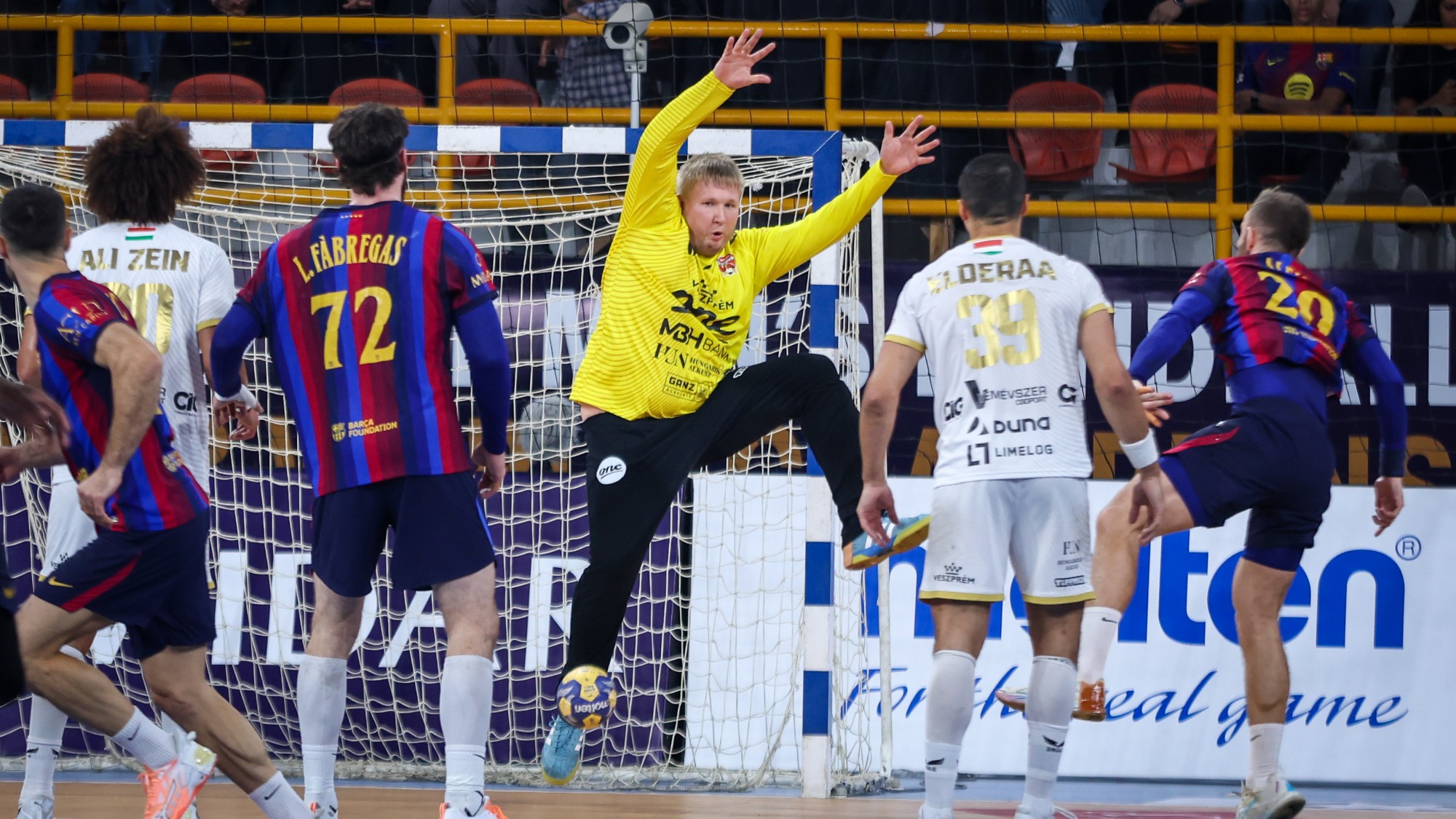 Emil Nielsen parádézott a veszprémi kapuban.